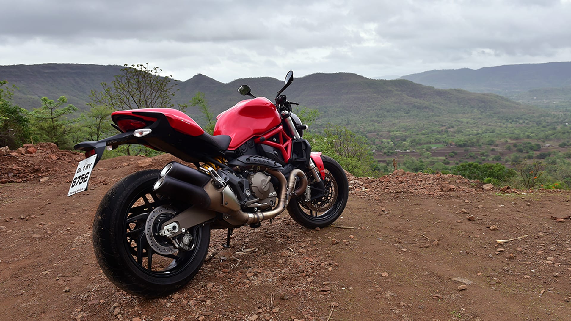 Ducati Monster 821 2015 STD