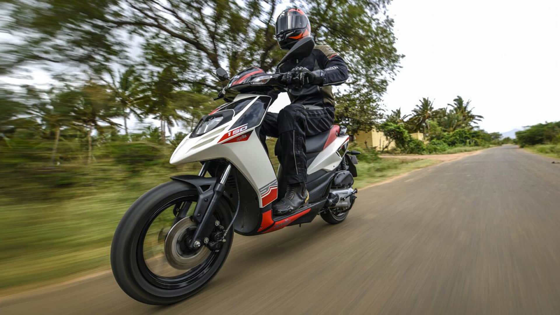 Aprilia SR 150 2016 STD