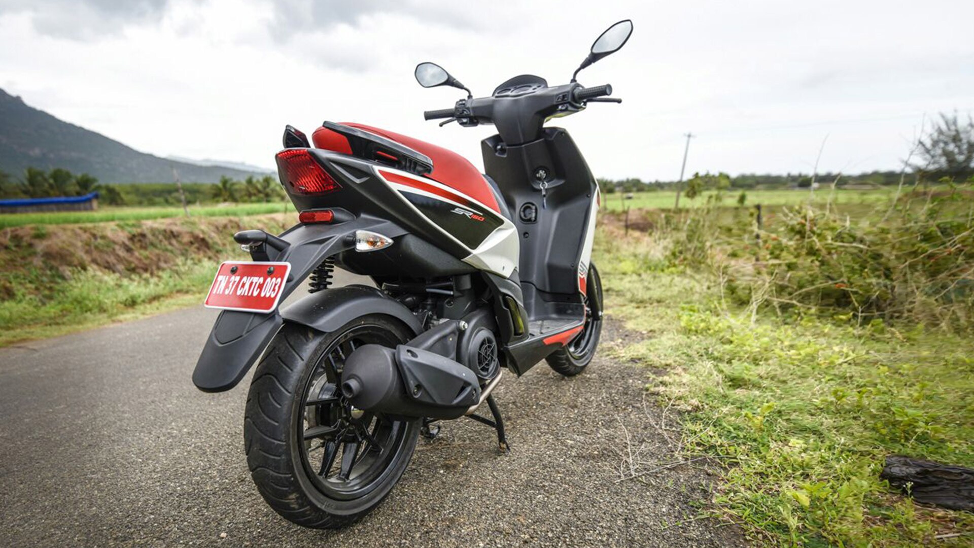Aprilia SR 150 2016 STD