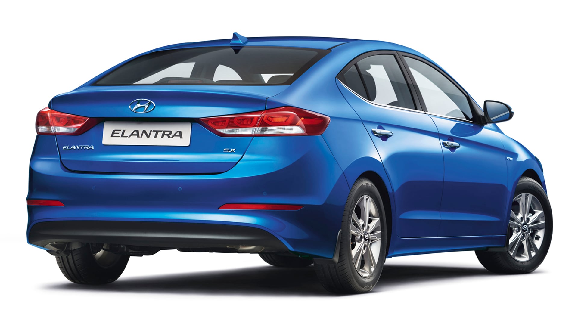 Hyundai Elantra 2016 1.6 Diesel S Exterior