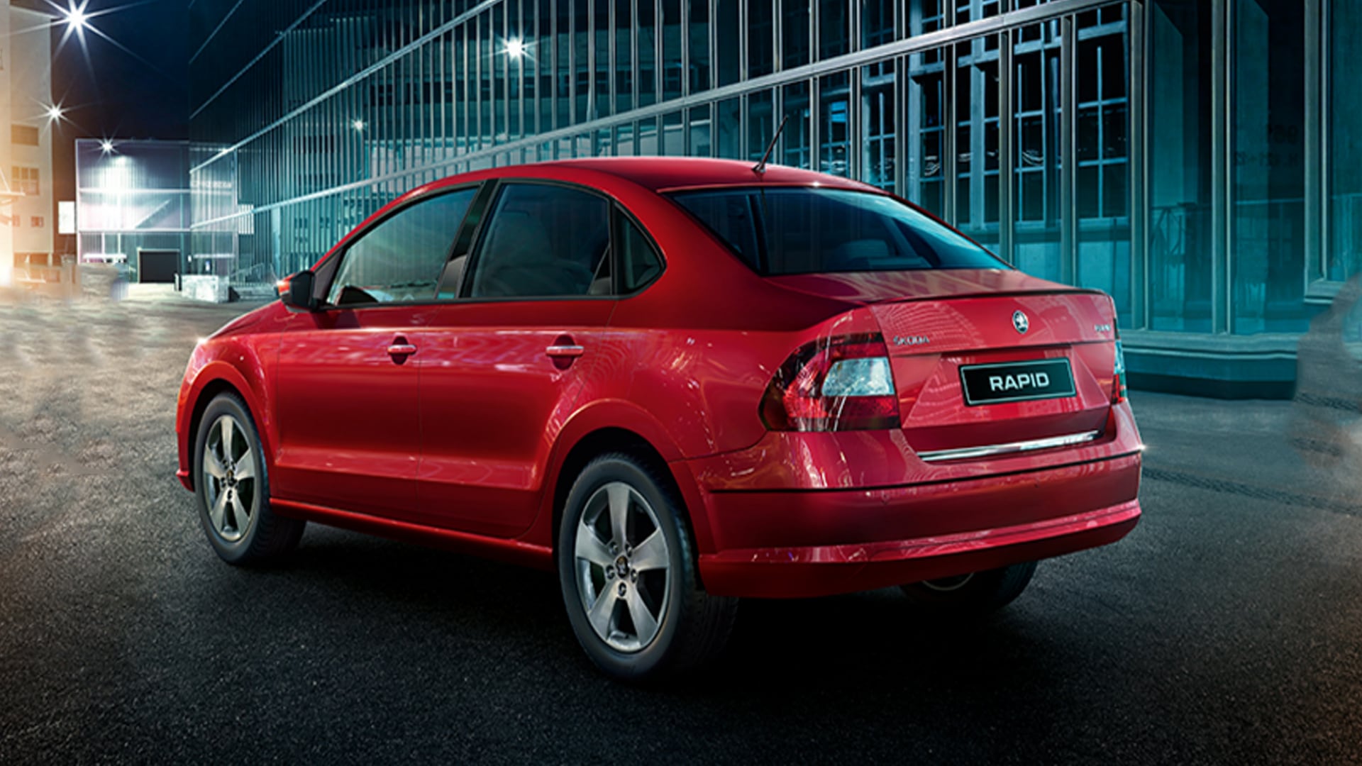 Skoda Rapid 2016 1.6 MPI Style Exterior