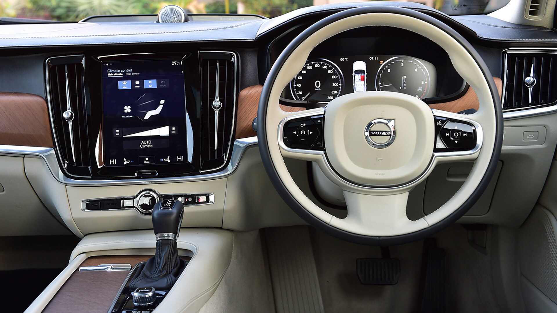 Volvo S90 2016 D4 Inscription Interior
