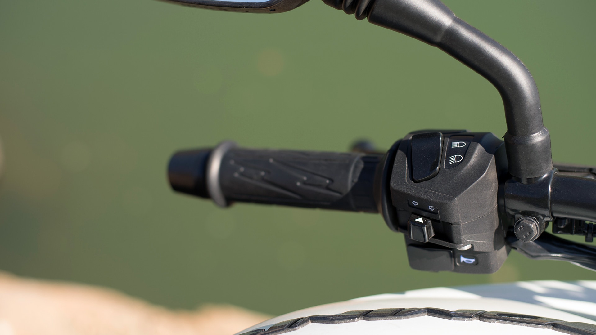 Bajaj Dominar 400 2017 ABS