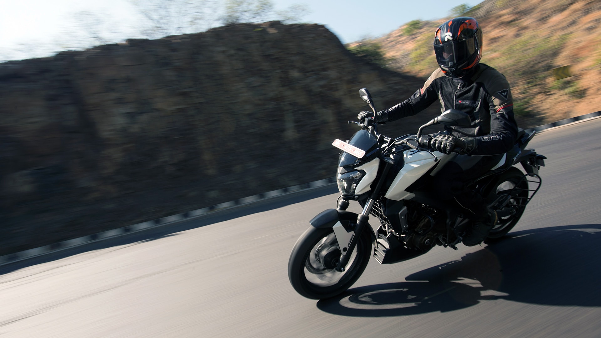 Bajaj Dominar 400 2017 ABS