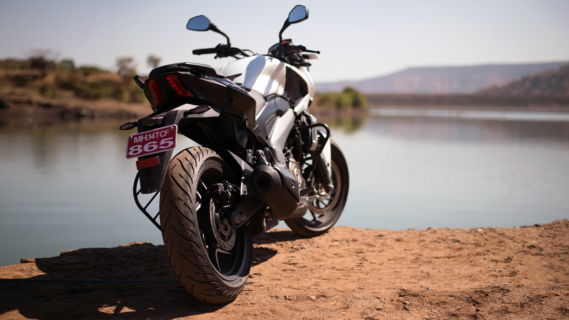 Bajaj Dominar 400 2017 ABS