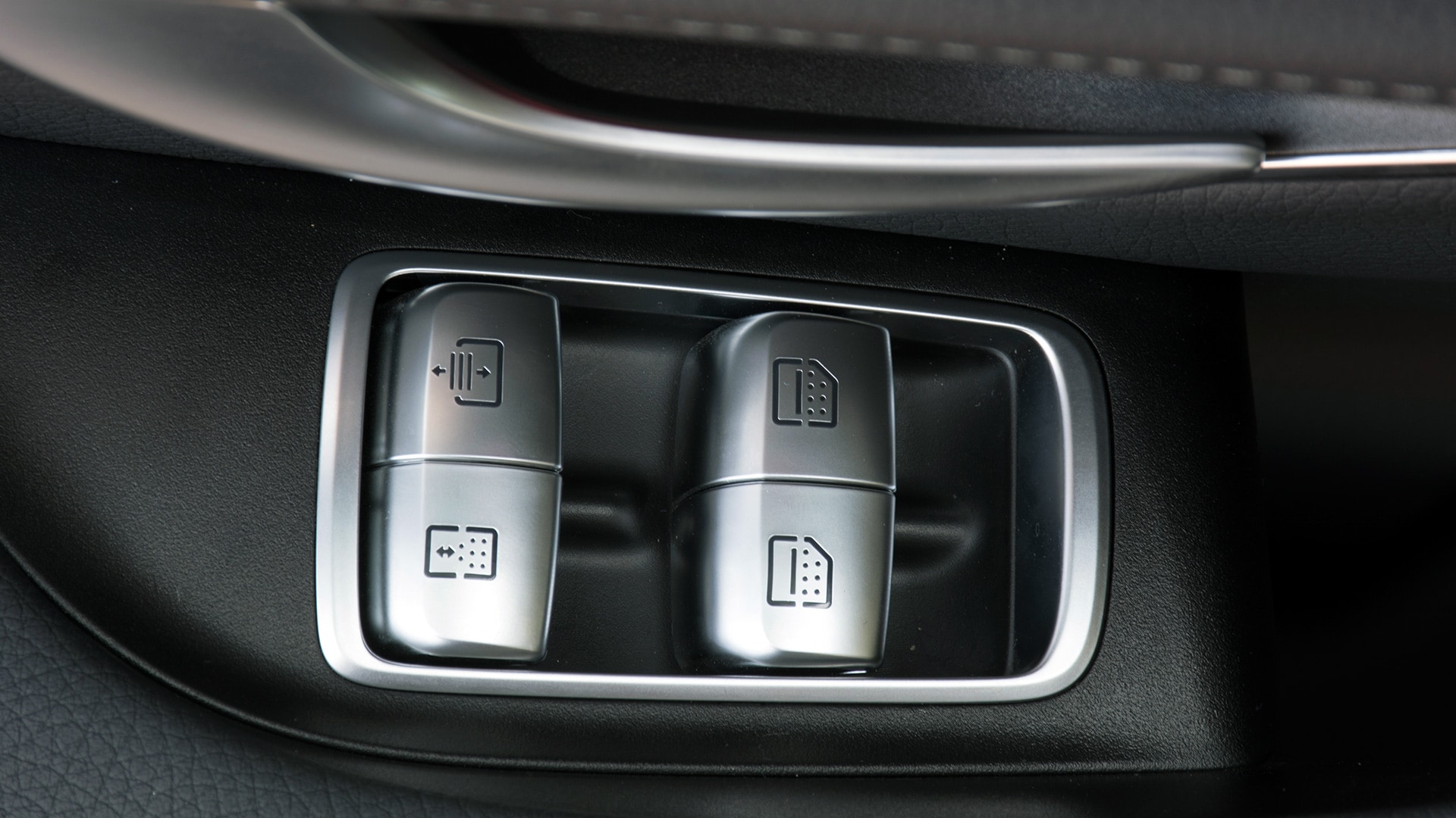 Mercedes Benz-Eclass 2017 E 350 LWB Diesel Interior