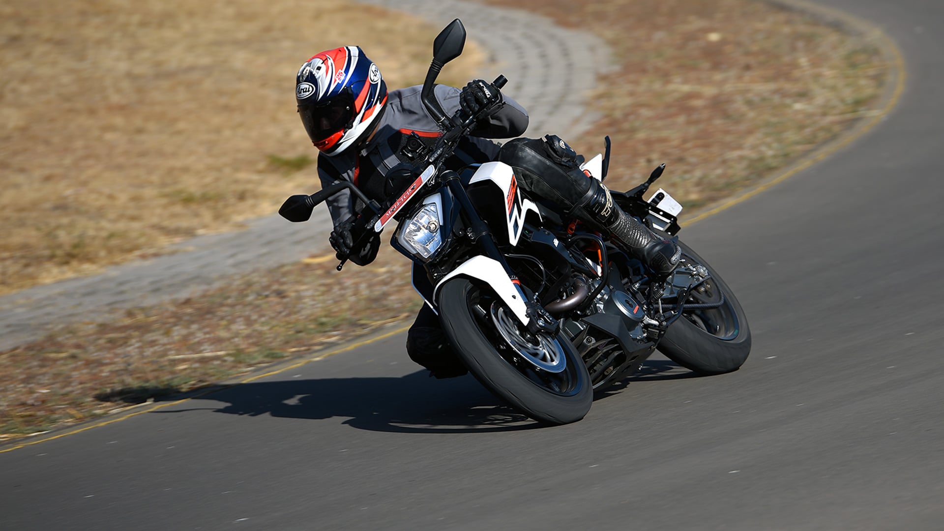 KTM 250 Duke 2017 STD