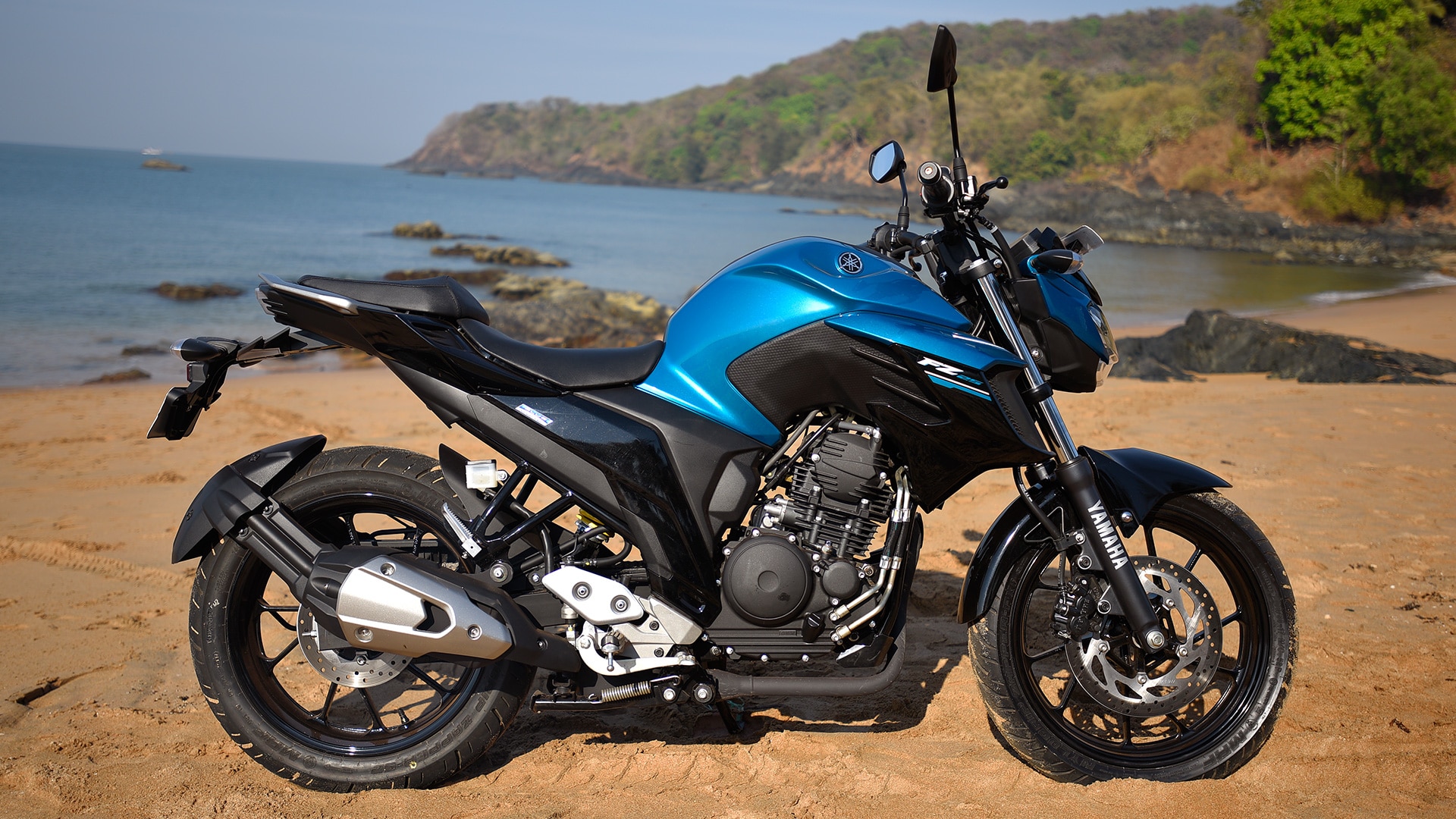 Yamaha FZ 2017 25