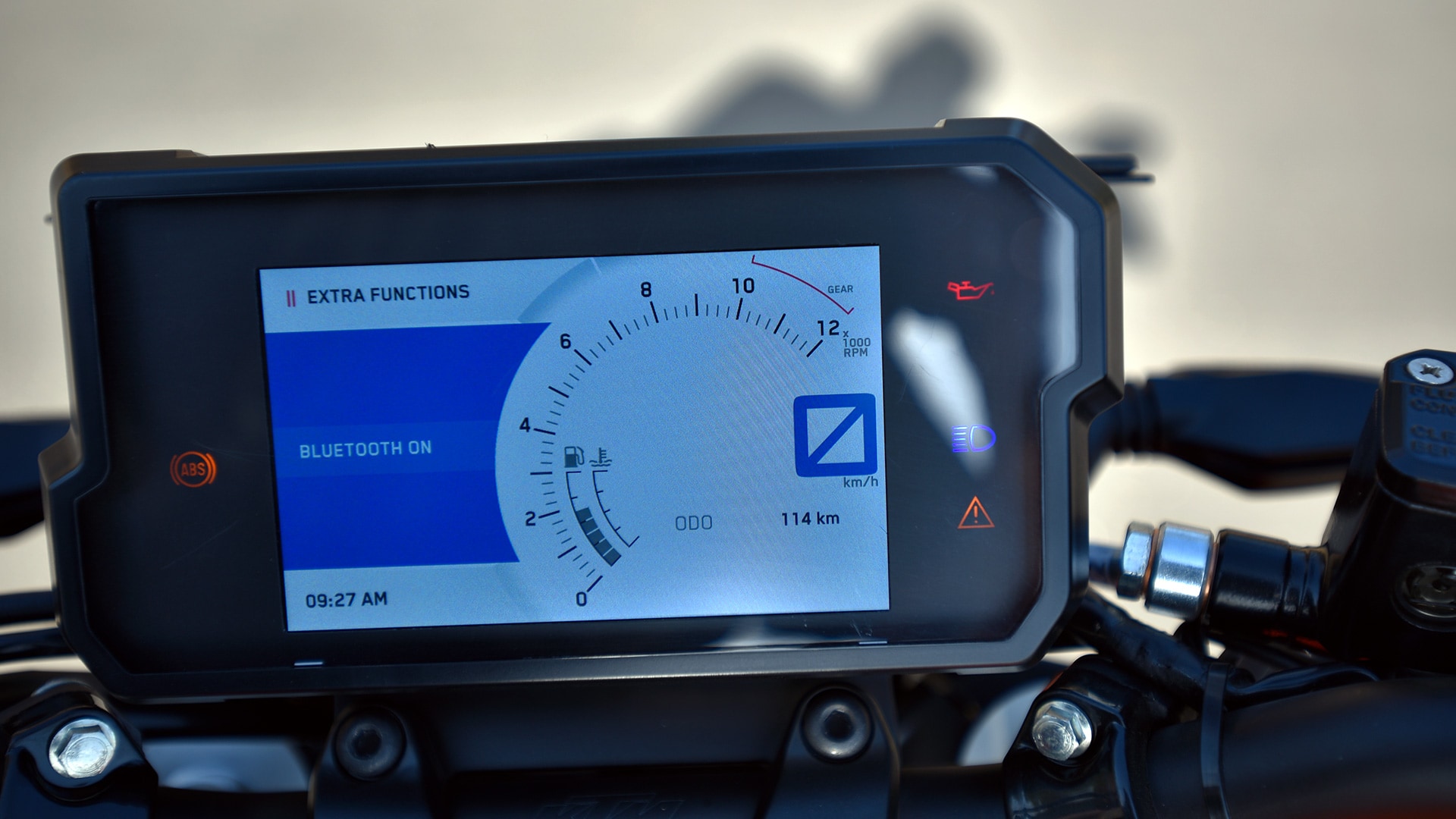 KTM 390 Duke 2017 STD Compare