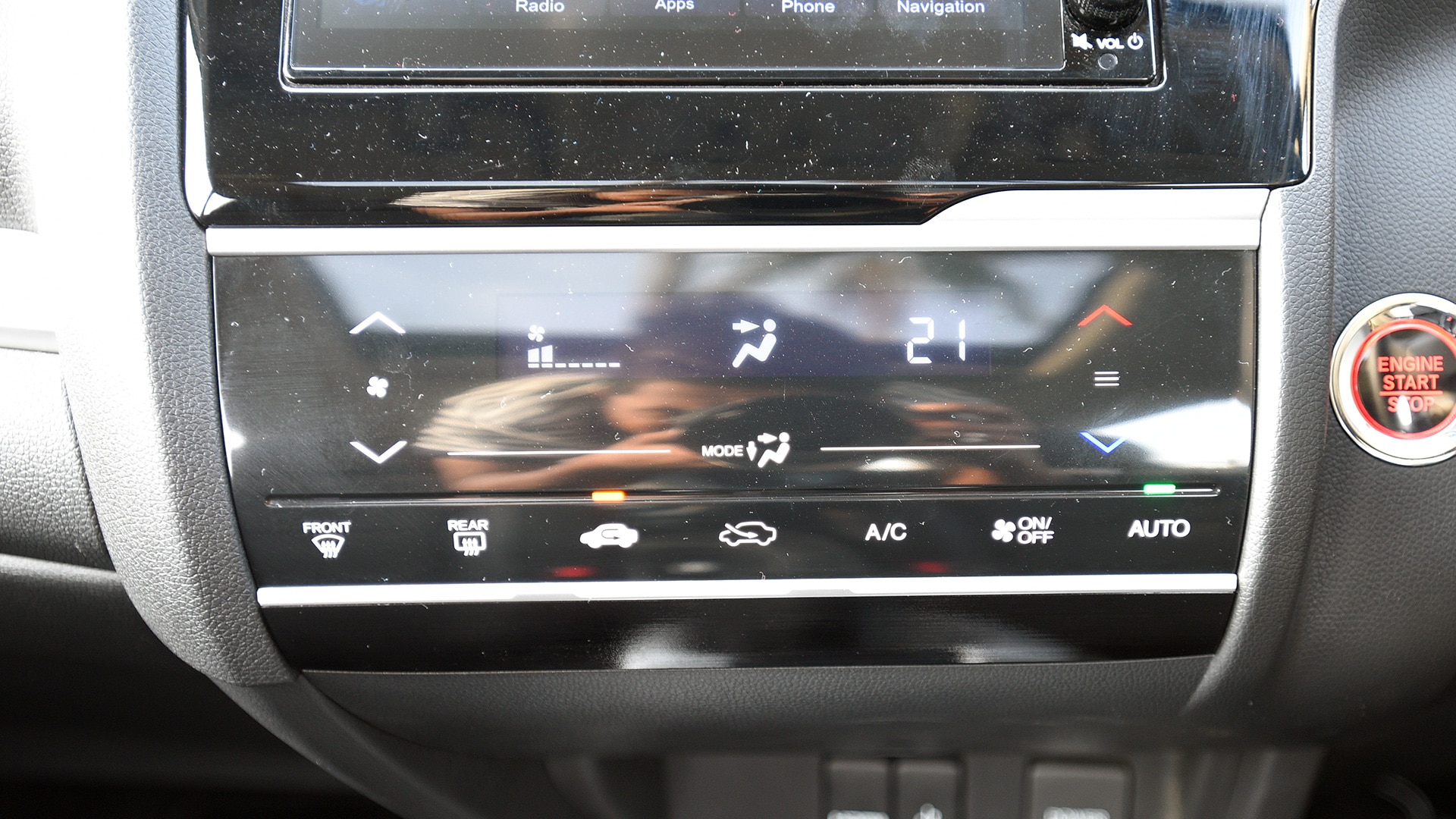 Honda WR-V 2017 Diesel S Interior