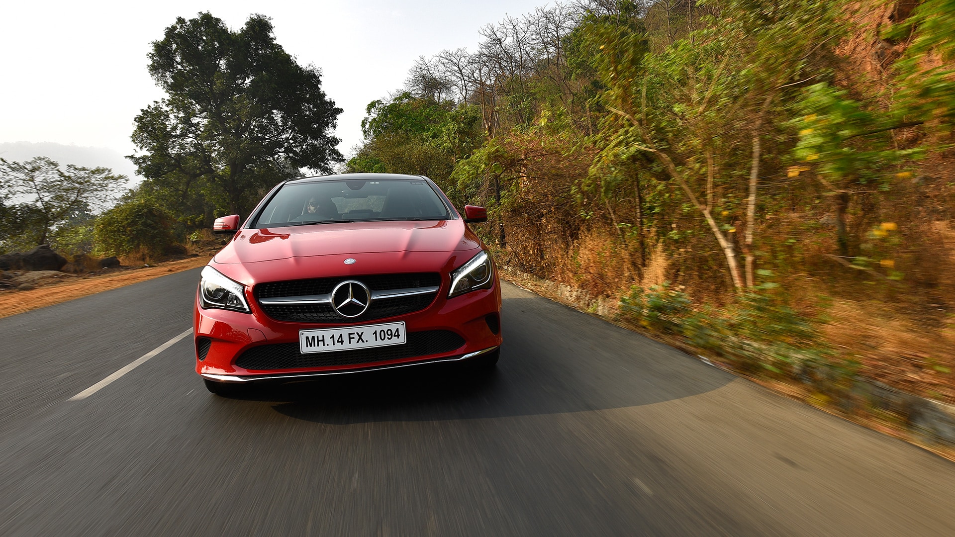 Mercedes Benz CLA 2017 200 Sport Exterior