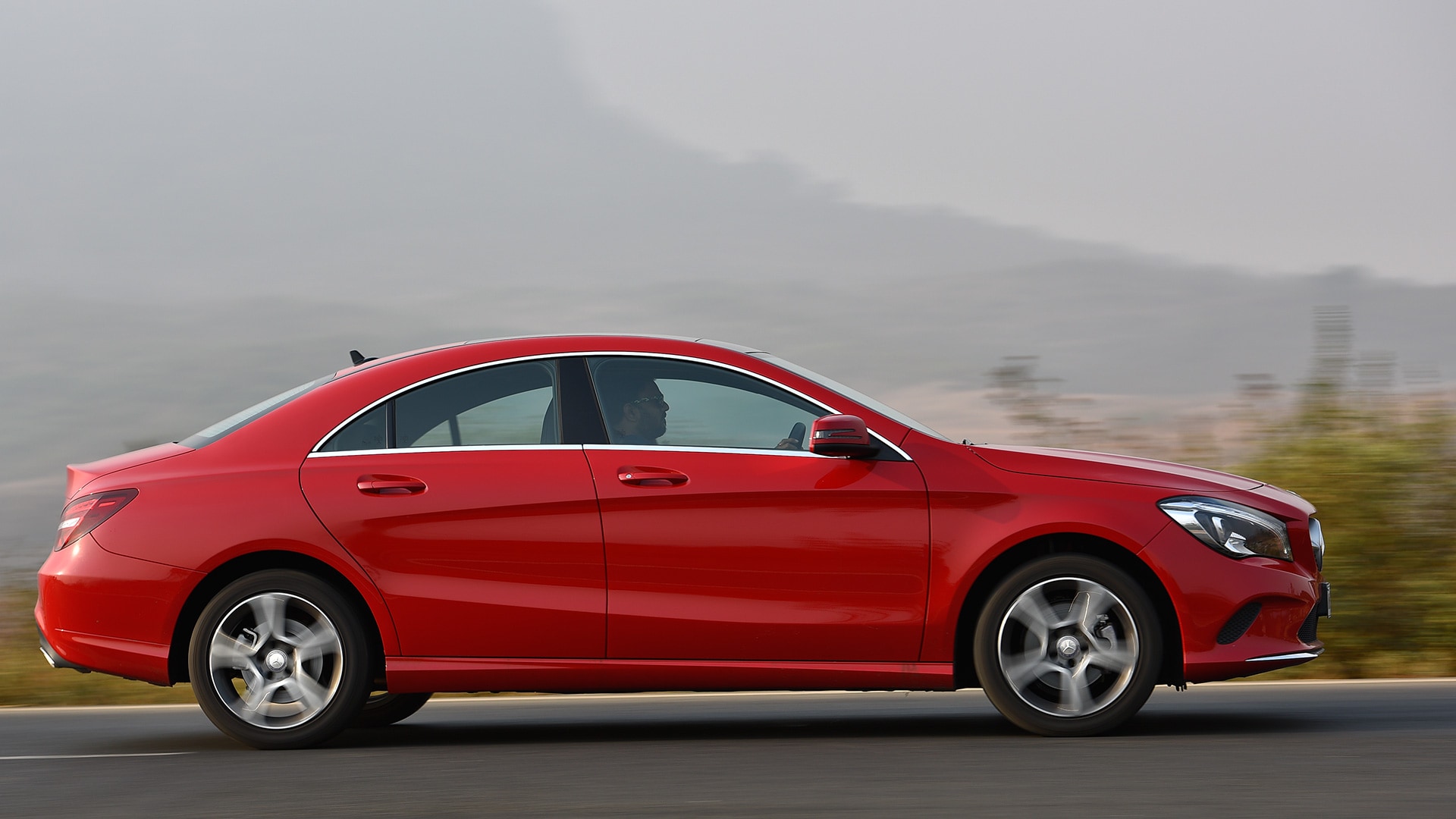 Mercedes Benz CLA 2017 200 Sport Exterior