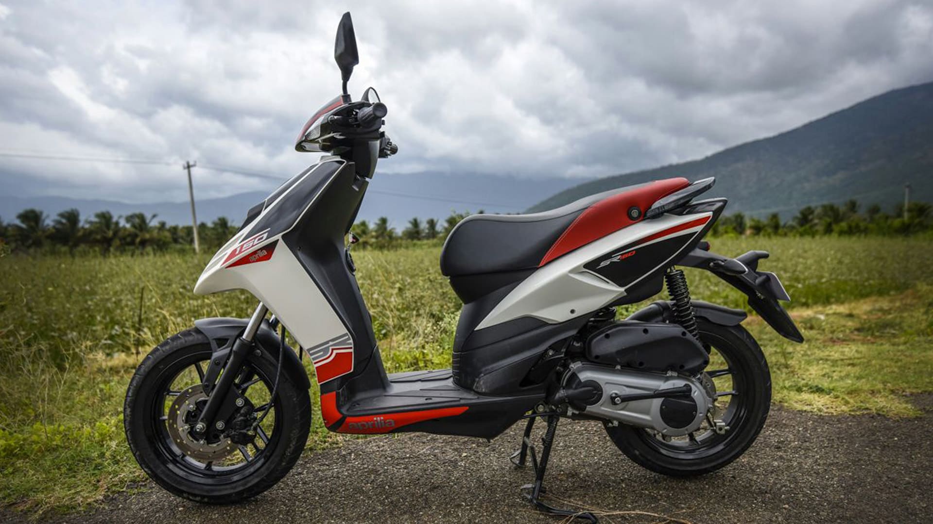 Aprilia SR 150 2016 STD Exterior