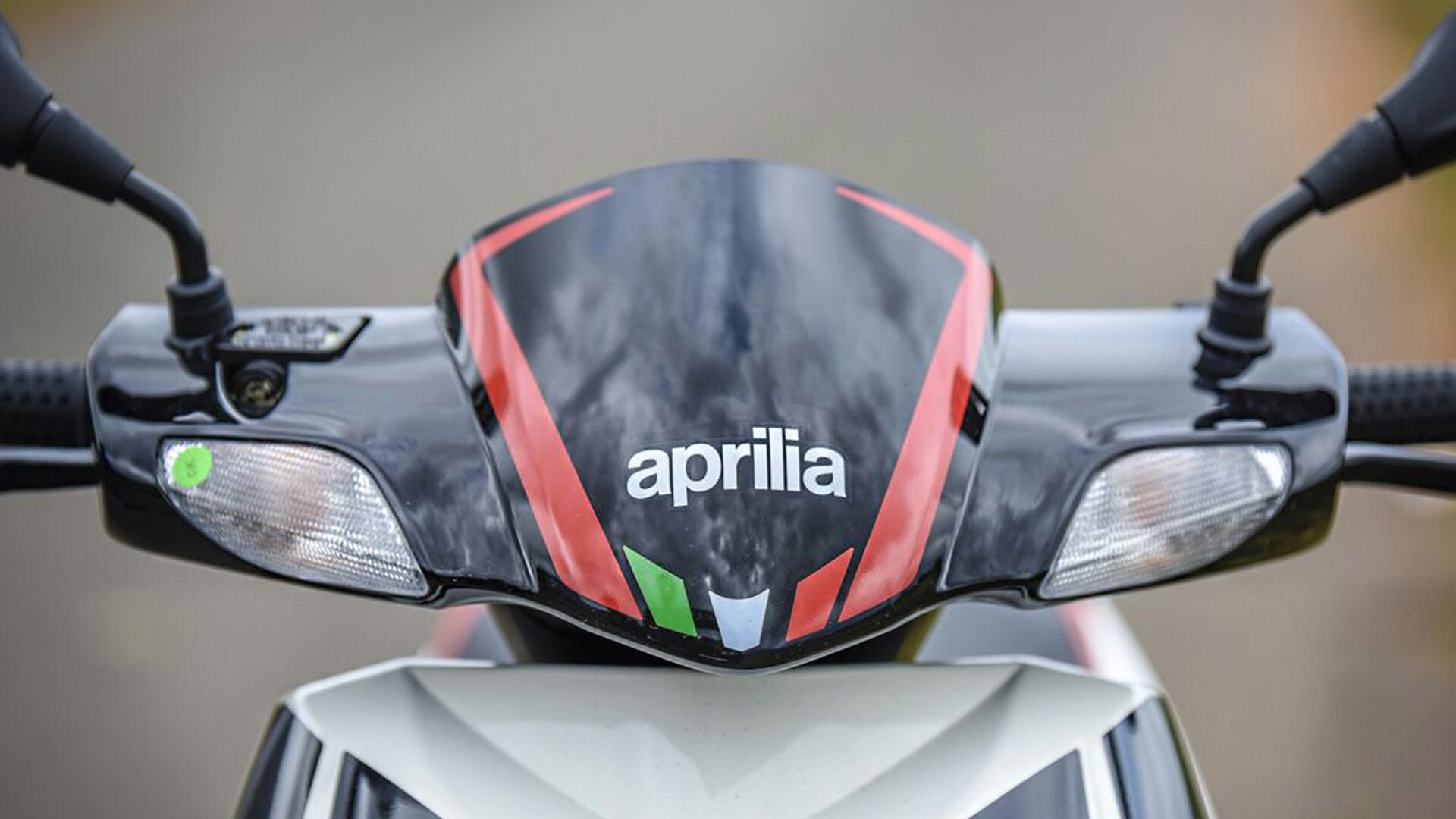 Aprilia SR 150 2016 STD Exterior