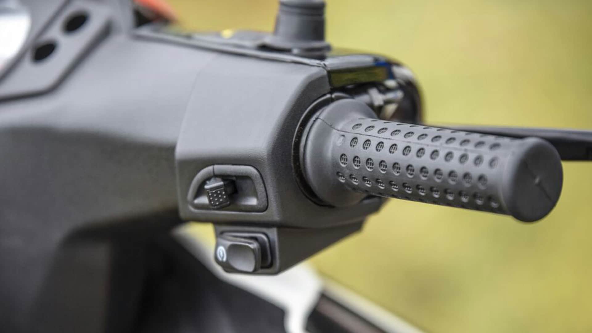 Aprilia SR 150 2016 STD Exterior