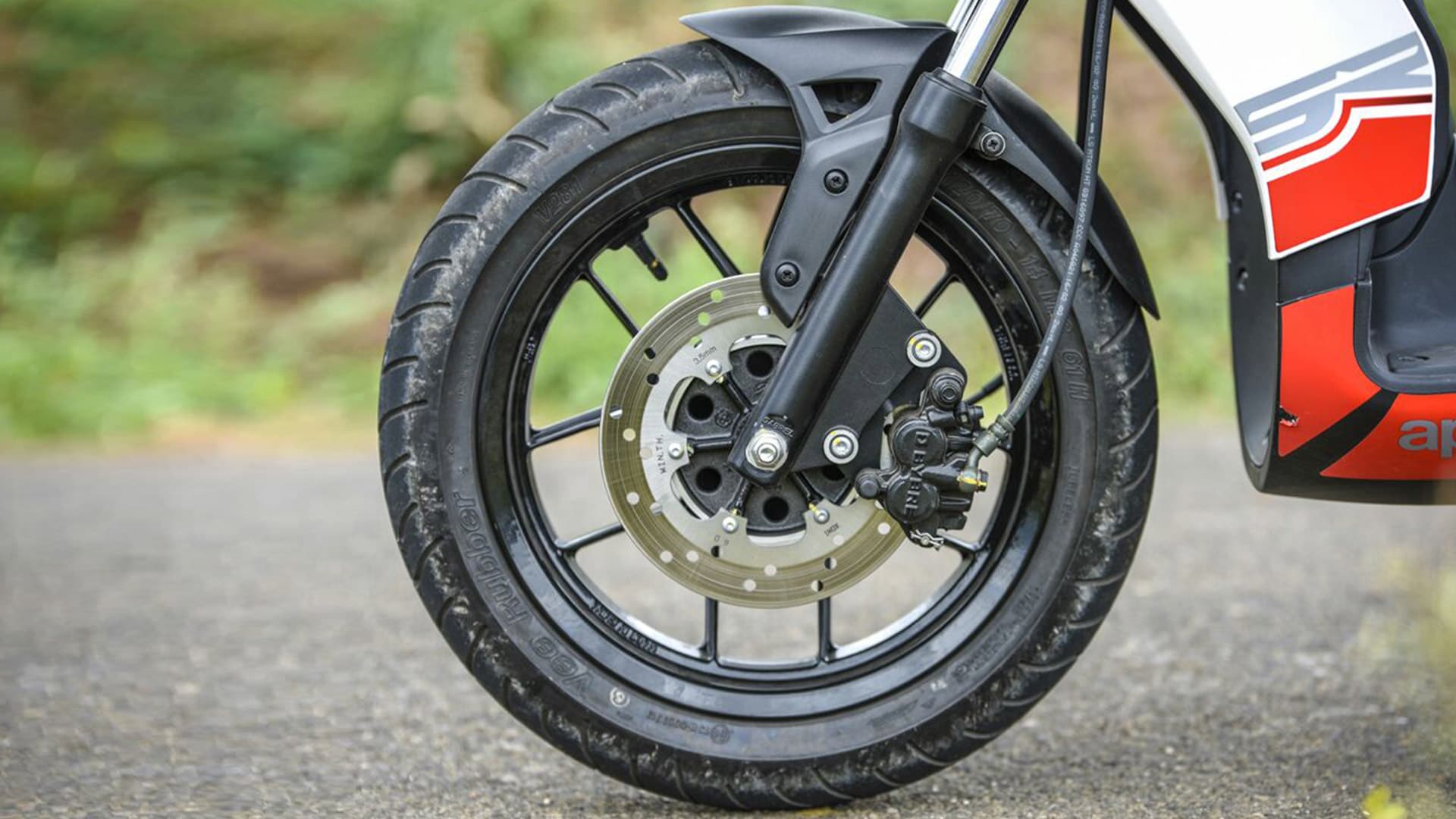 Aprilia SR 150 2016 STD Exterior