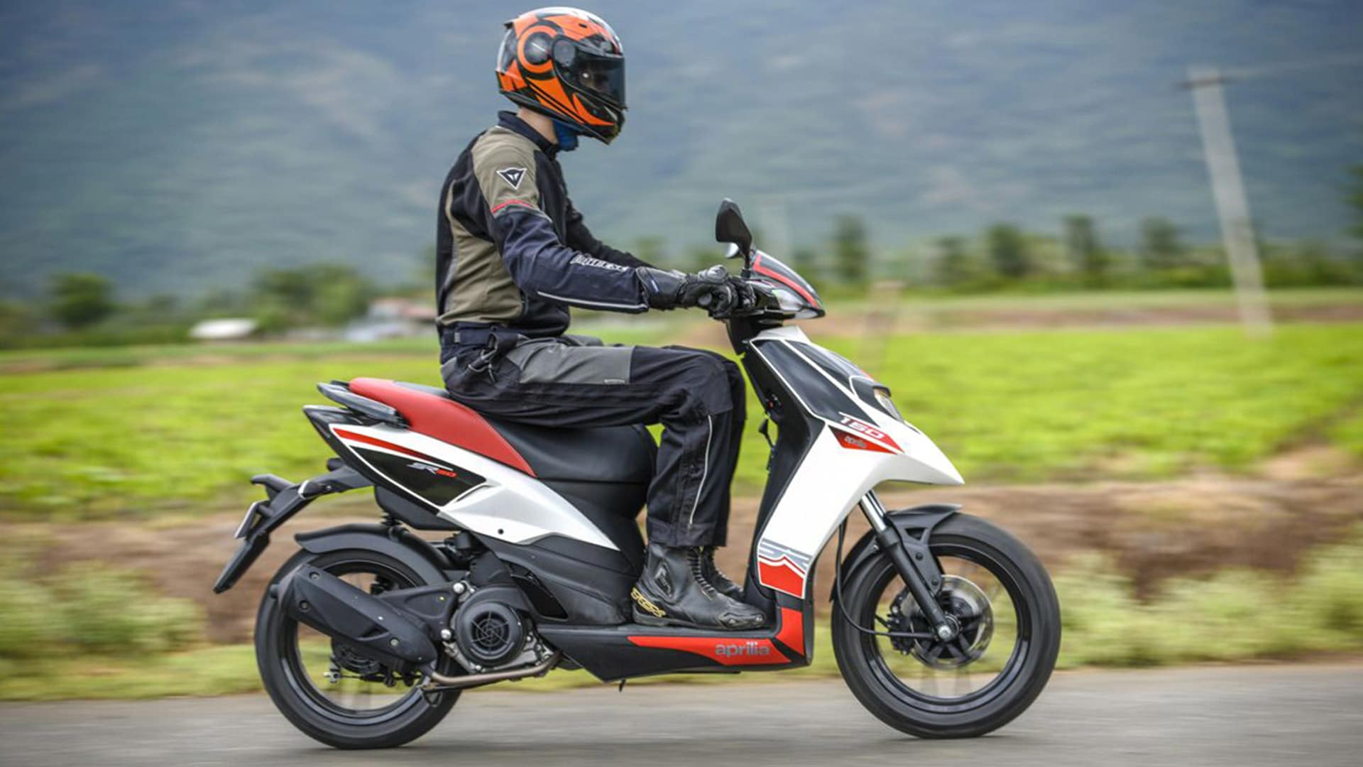 Aprilia SR 150 2016 STD Exterior