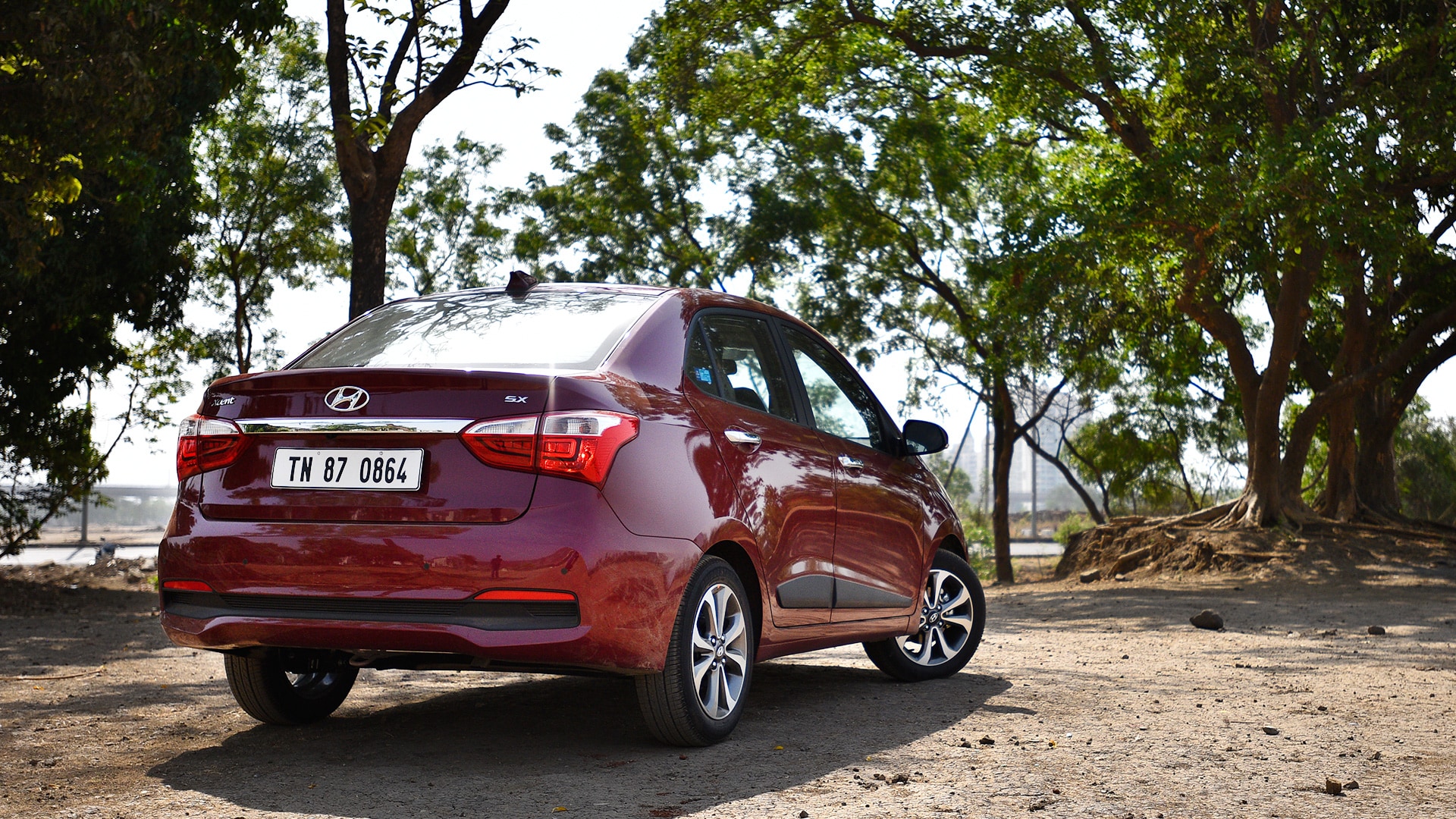 Hyundai xcent 2017 E Petrol Exterior