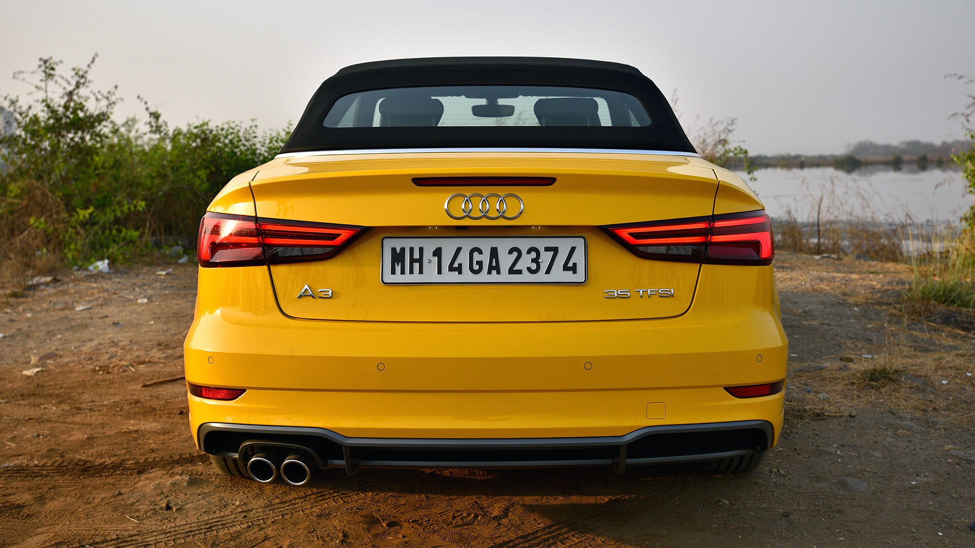 Audi A3 Cabriolet 2017 35 TFSI Compare