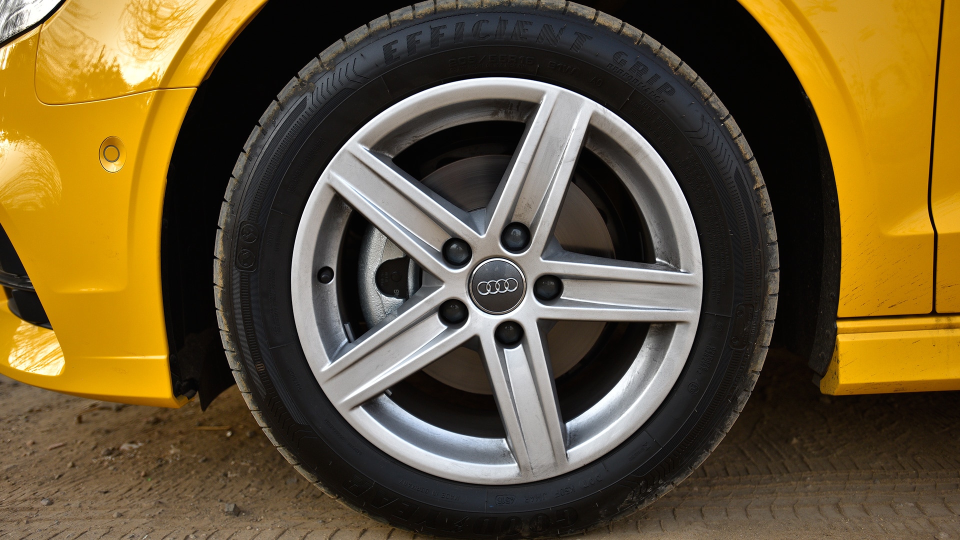 Audi A3 Cabriolet 2017 35 TFSI Exterior