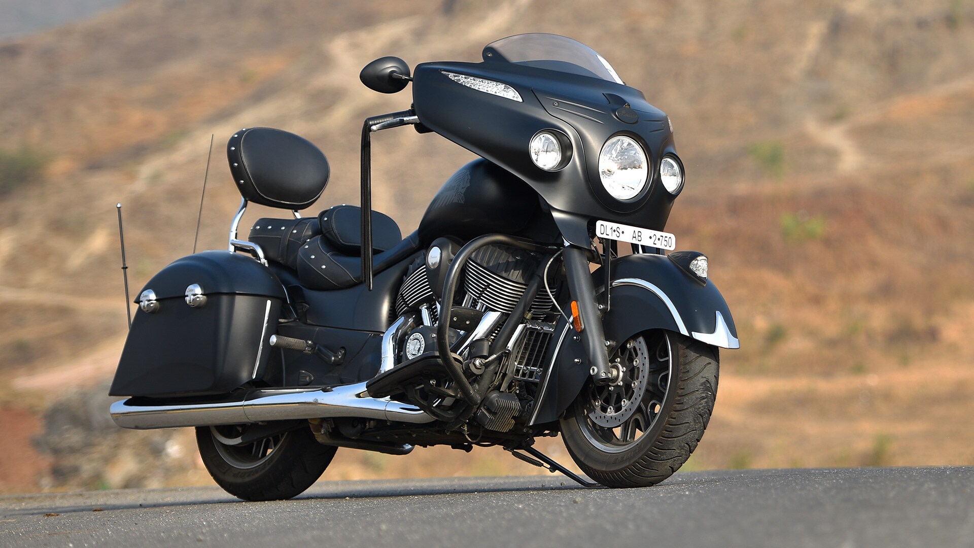Indian Chieftain 2016 Dark Horse Exterior