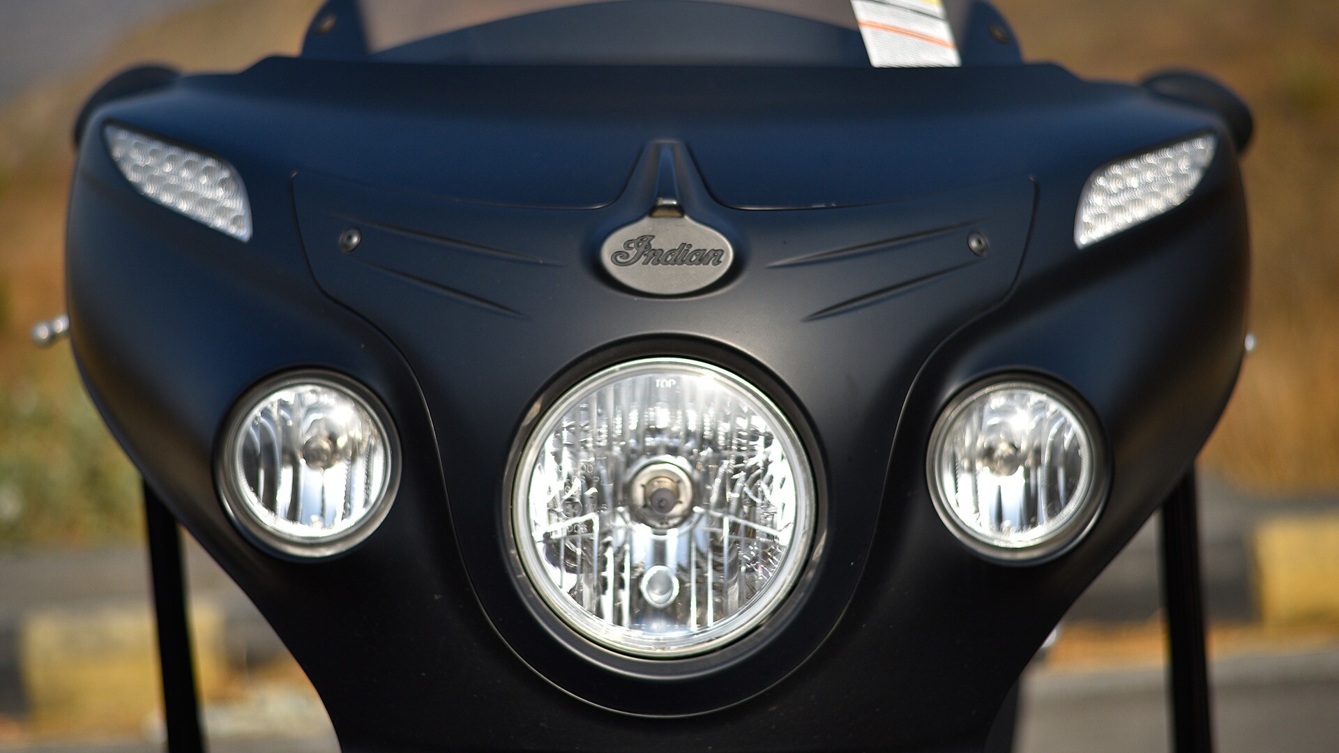 Indian Chieftain 2016 Dark Horse Exterior