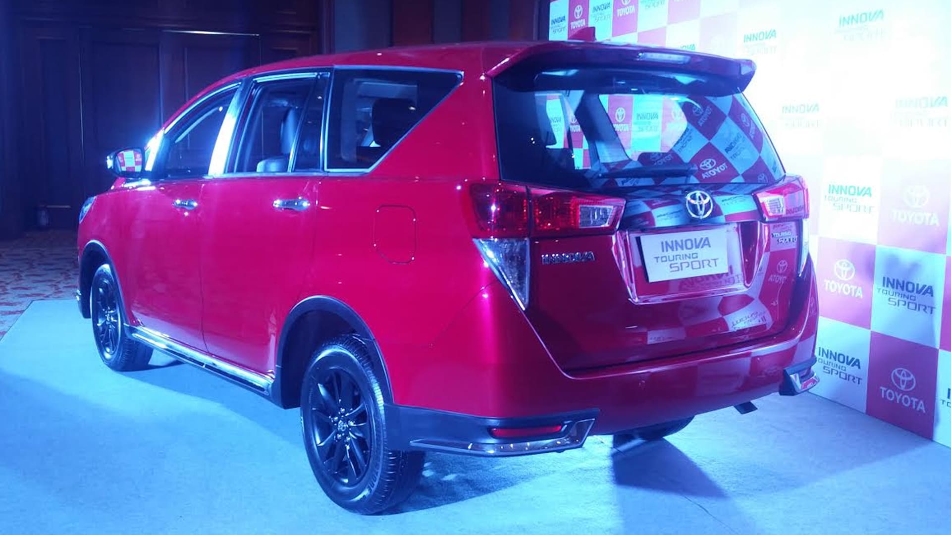 Toyota Innova Crysta 2017 Touring Sport Petrol MT Exterior