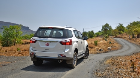Isuzu MU-X 2017 4x4 Exterior