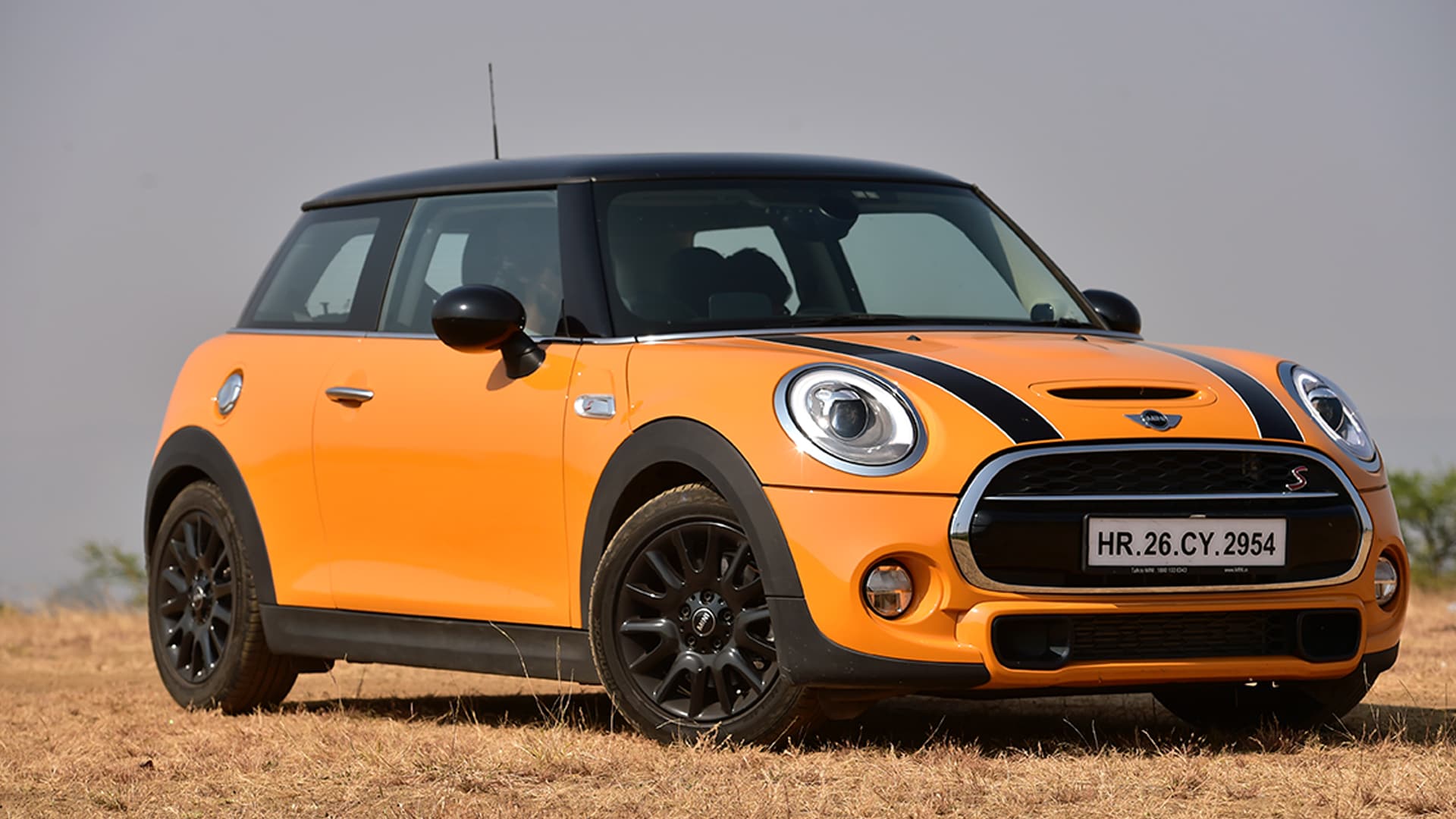 Mini Cooper s 2015 3 door Compare