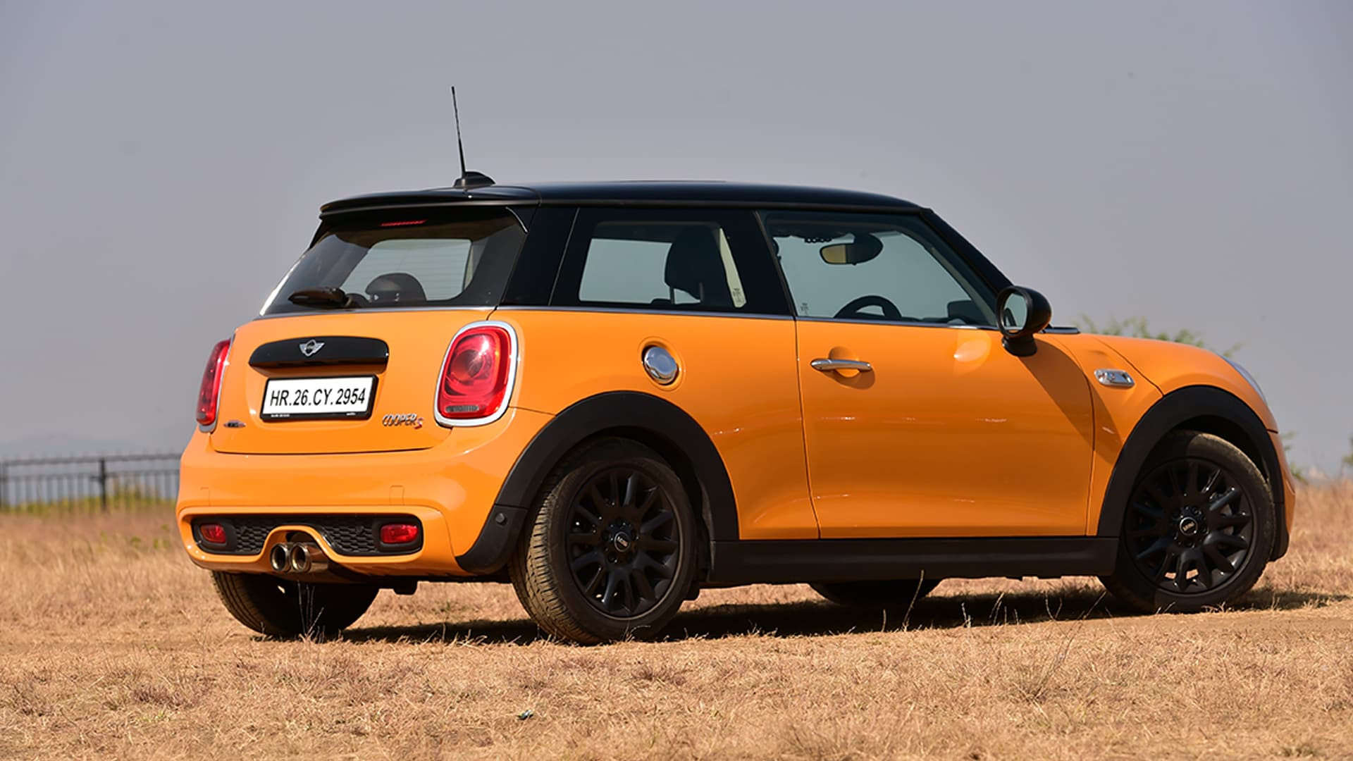 Mini Cooper s 2015 3 door Compare