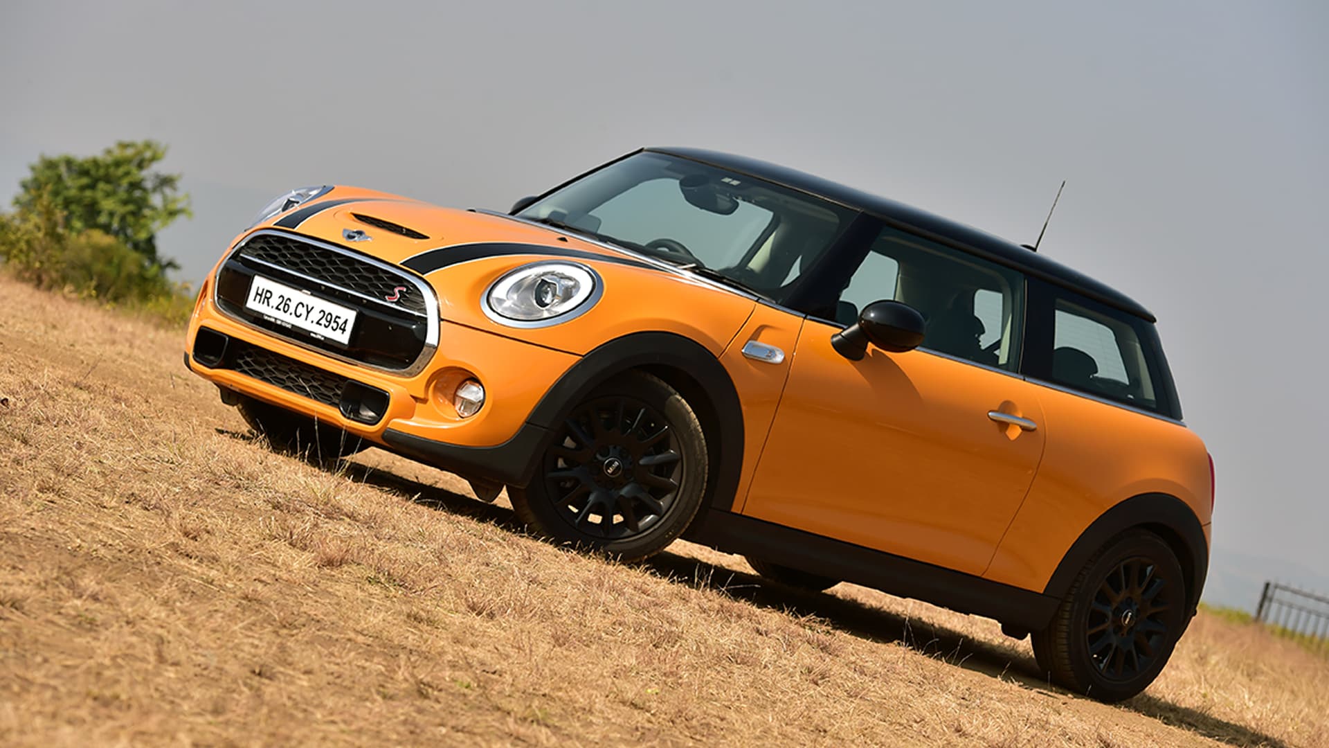 Mini Cooper-S- 3 door Exterior