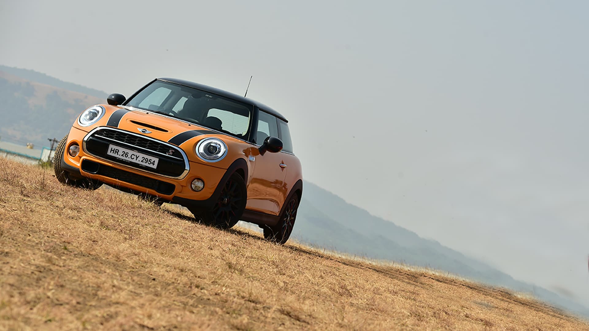 Mini Cooper-S- 3 door Exterior