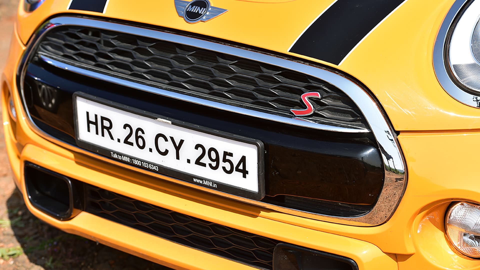 Mini Cooper-S- 3 door Exterior