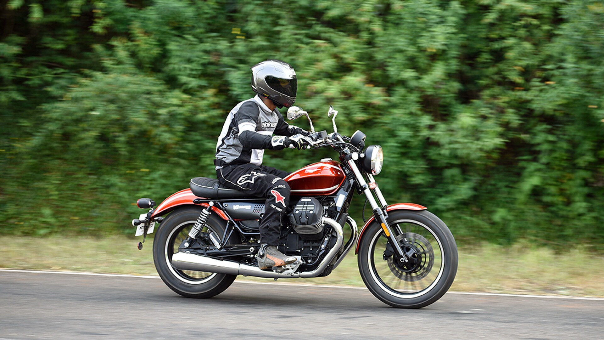 Motoguzzi V9 Roamer 2016 STD