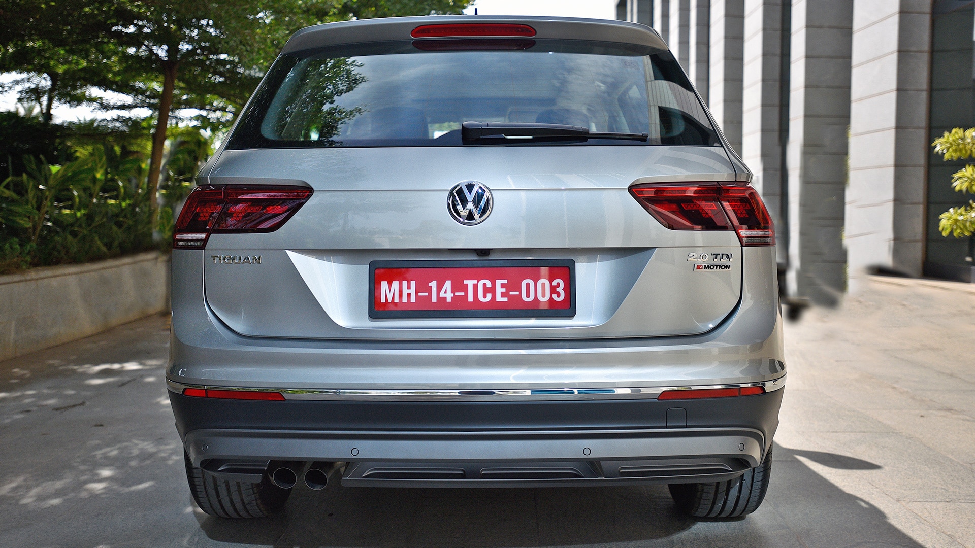 Volkswagen Tiguan 2017 Highline Diesel Compare