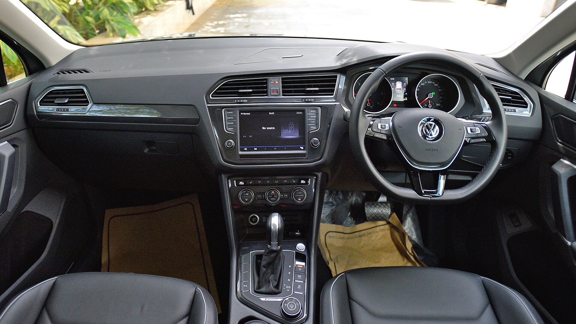 Volkswagen Tiguan 2017 Highline Diesel Compare