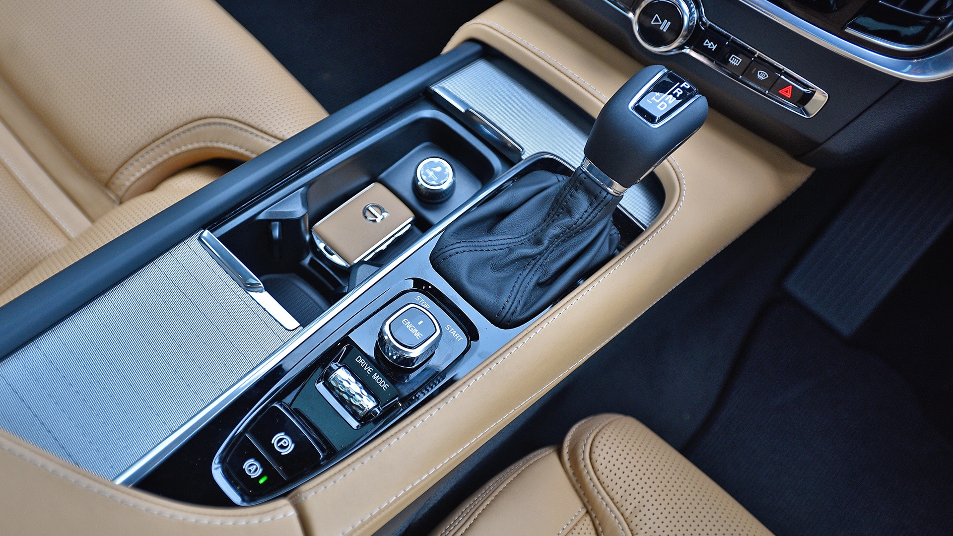 Volvo V90 Cross Country 2017 Diesel Std Interior