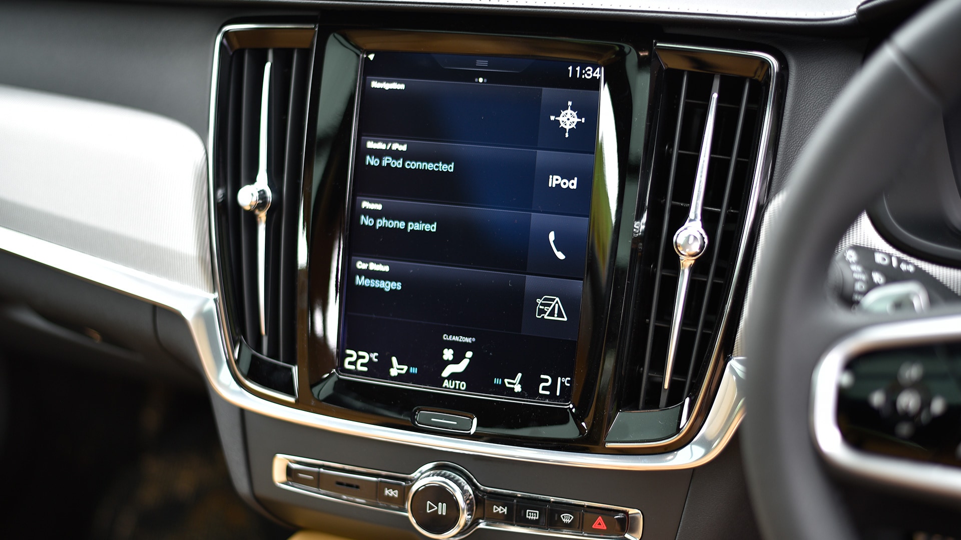 Volvo V90 Cross Country 2017 Diesel Std Interior