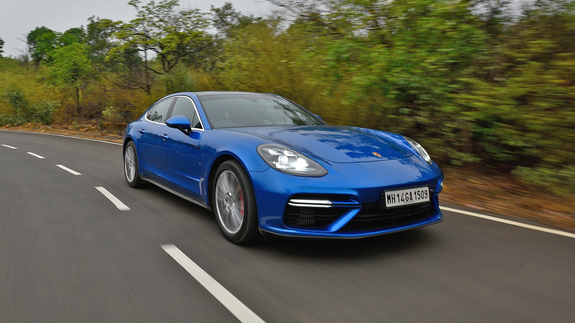Porsche Panamera 2017 Turbo S Exterior