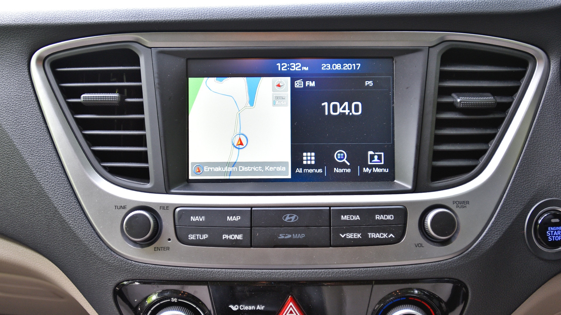 Hyundai Verna 2017 E Petrol Interior