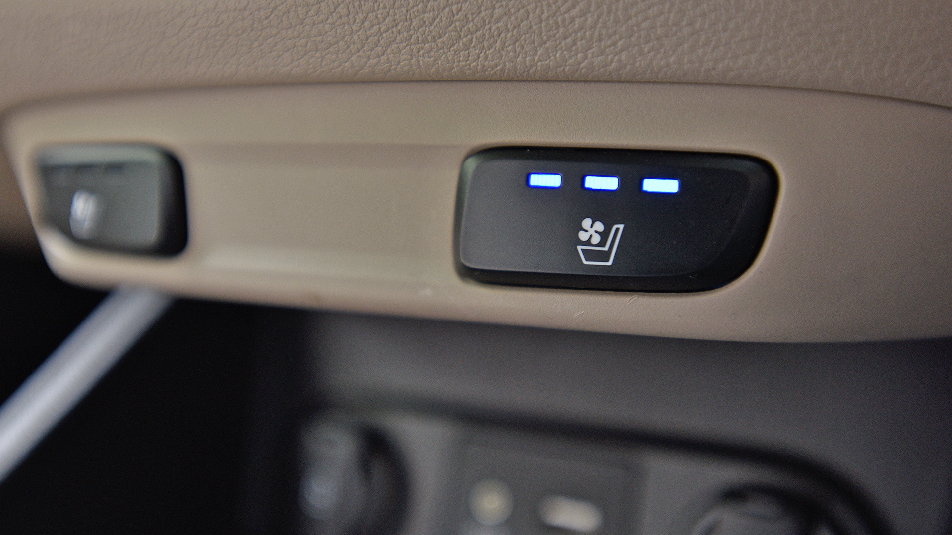 Hyundai Verna 2017 E Petrol Interior