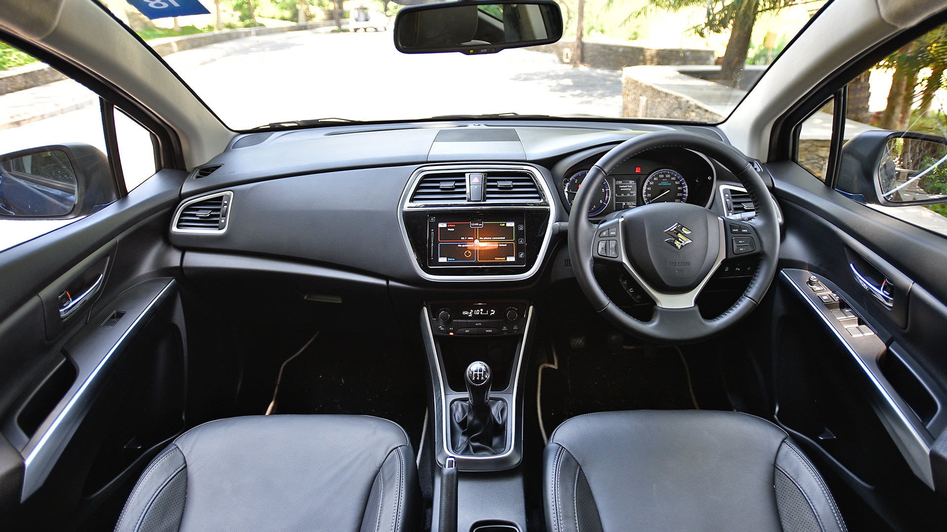 Maruti Suzuki Scross 2017 Diesel Std 320 Interior