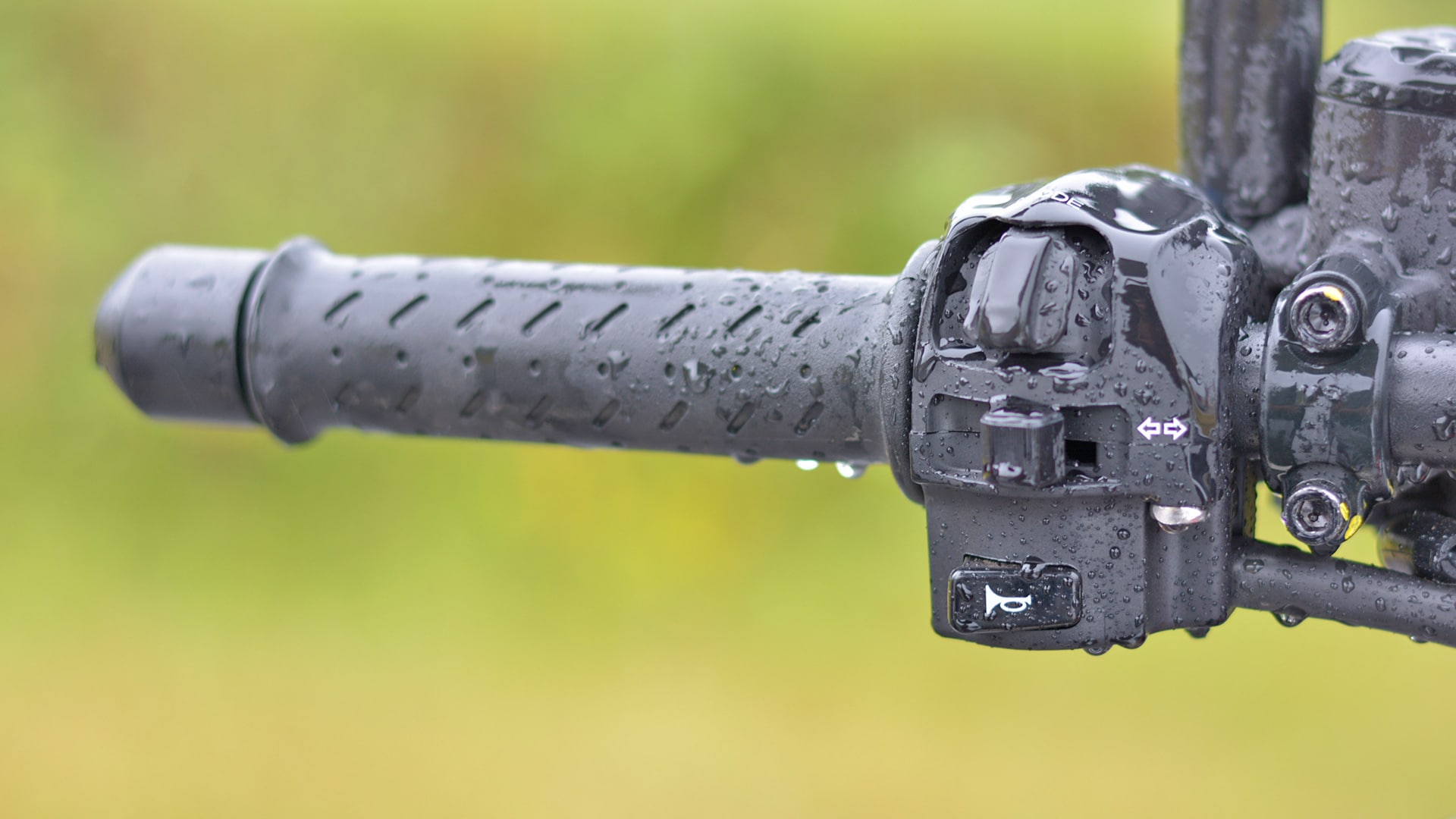 Aprilia Shiver 900 2017 STD