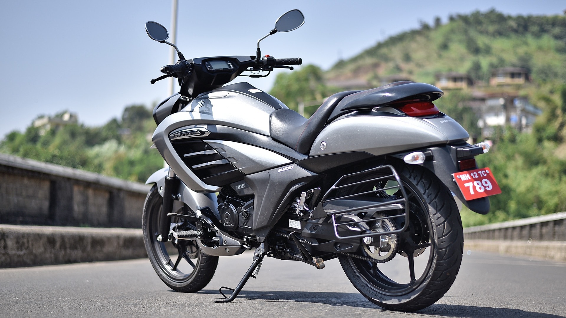 Suzuki Intruder 150 2017 STD