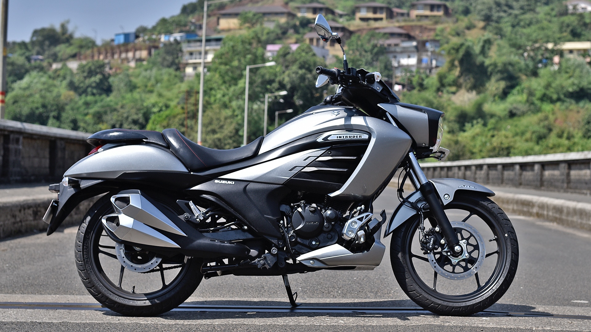 Suzuki Intruder 150 2017 STD