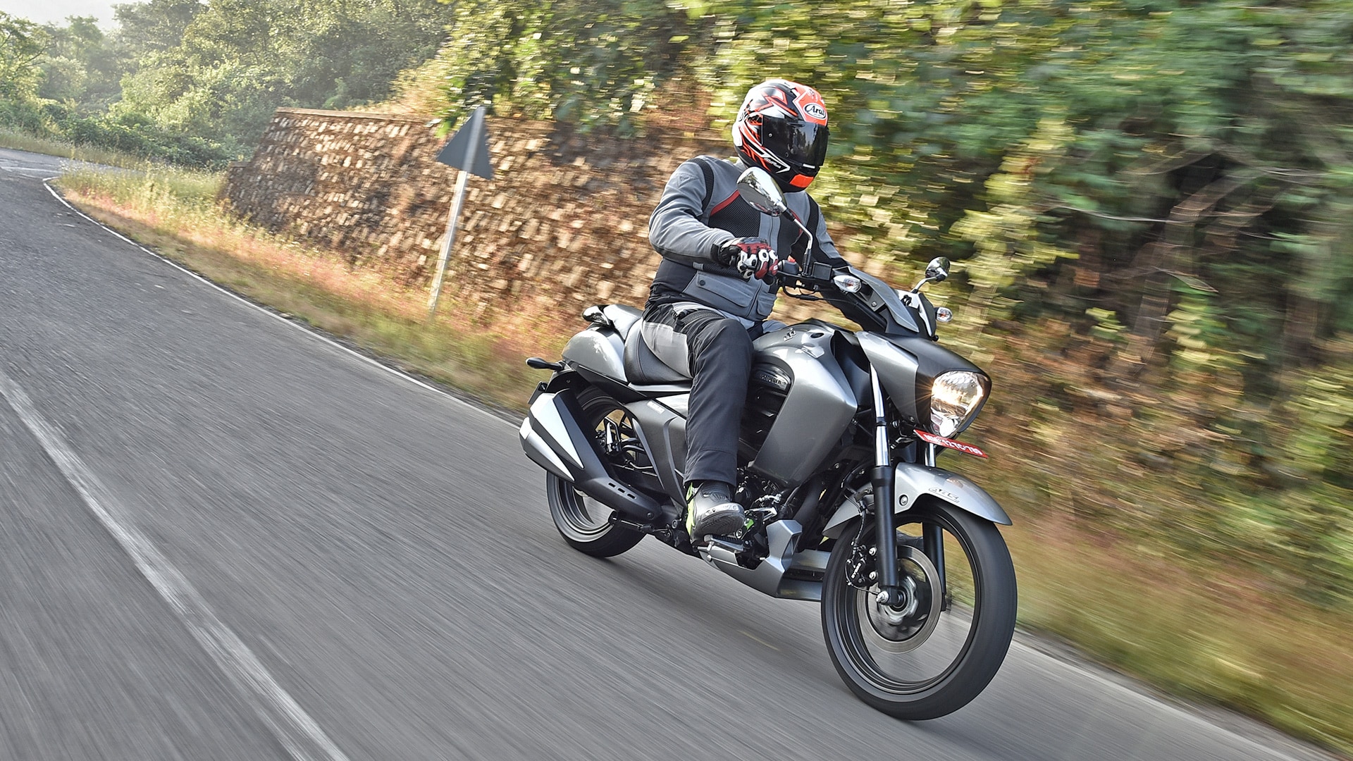 Suzuki Intruder 150 2017 STD