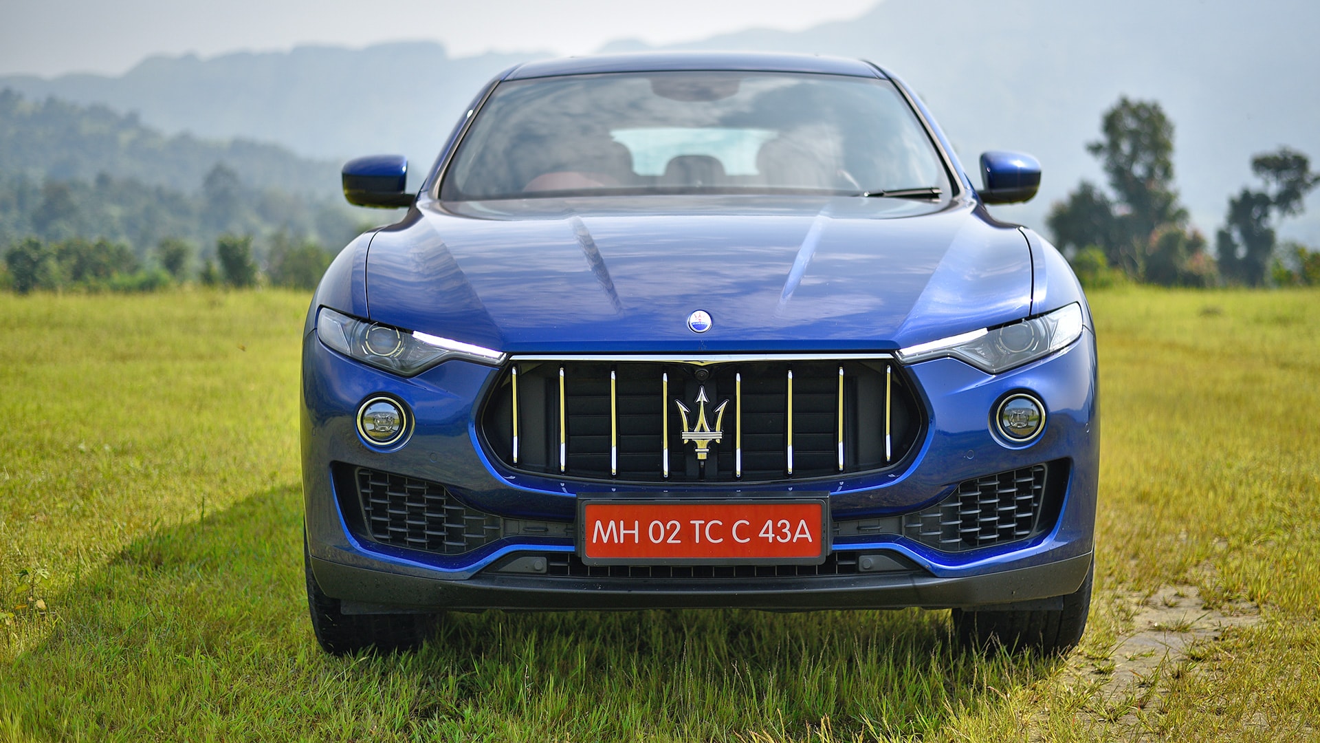 Maserati Lavante 2017 Diesel Std Compare