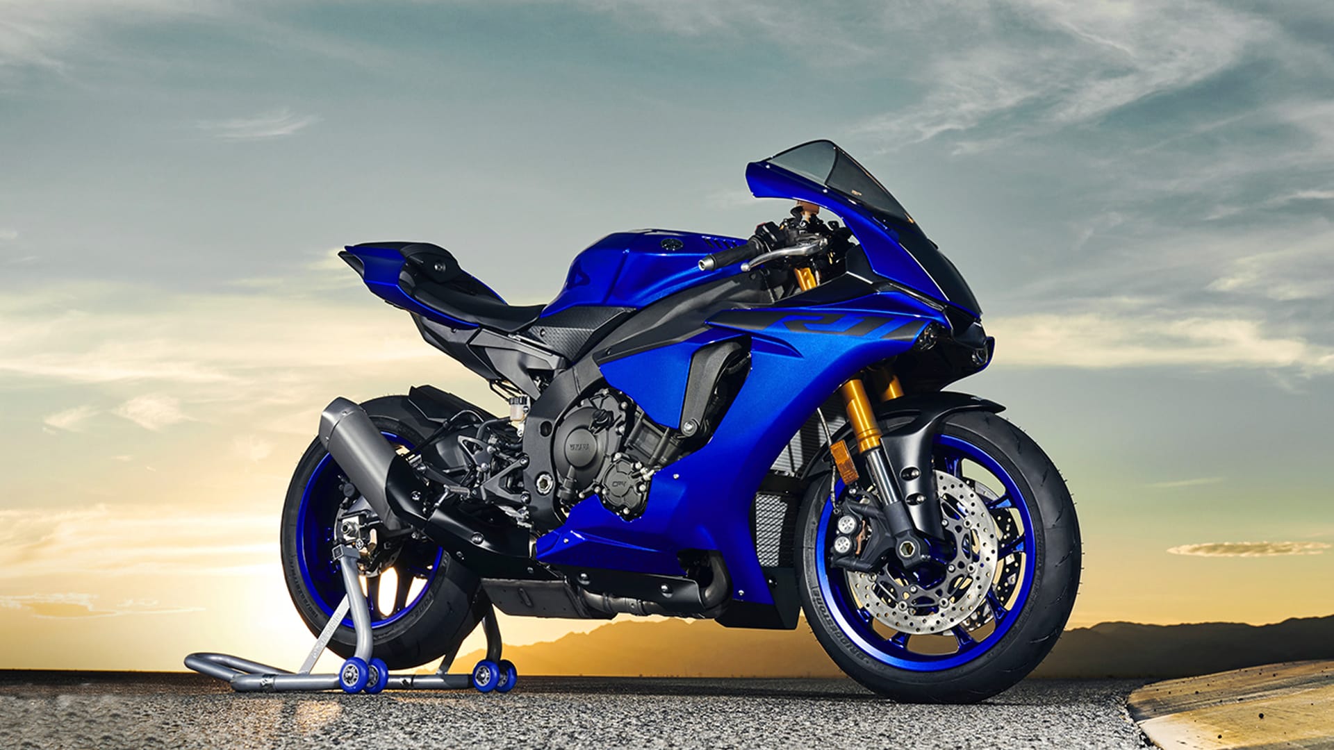 Yamaha YZF-R1 2018 STD