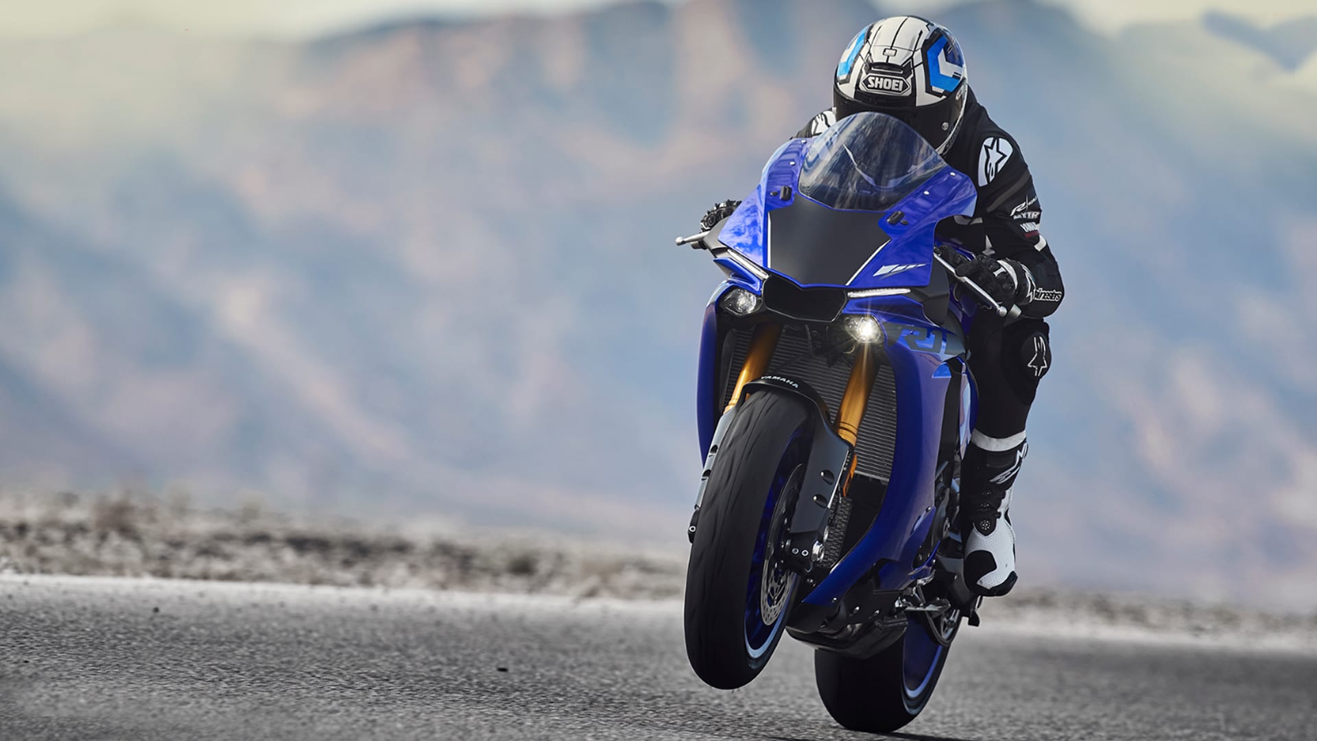 Yamaha YZF-R1 2018 STD