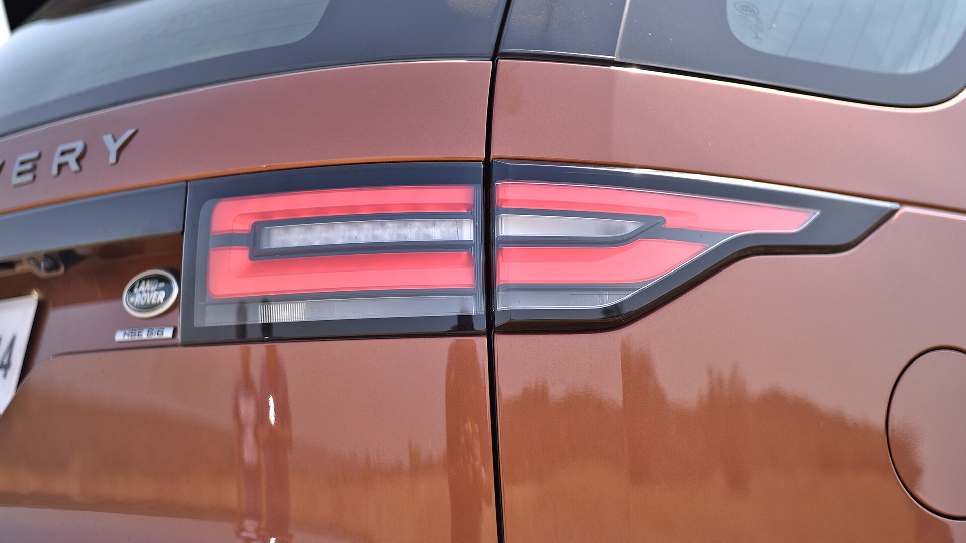 Land Rover Discovery 2017 Diesel First Edition Exterior